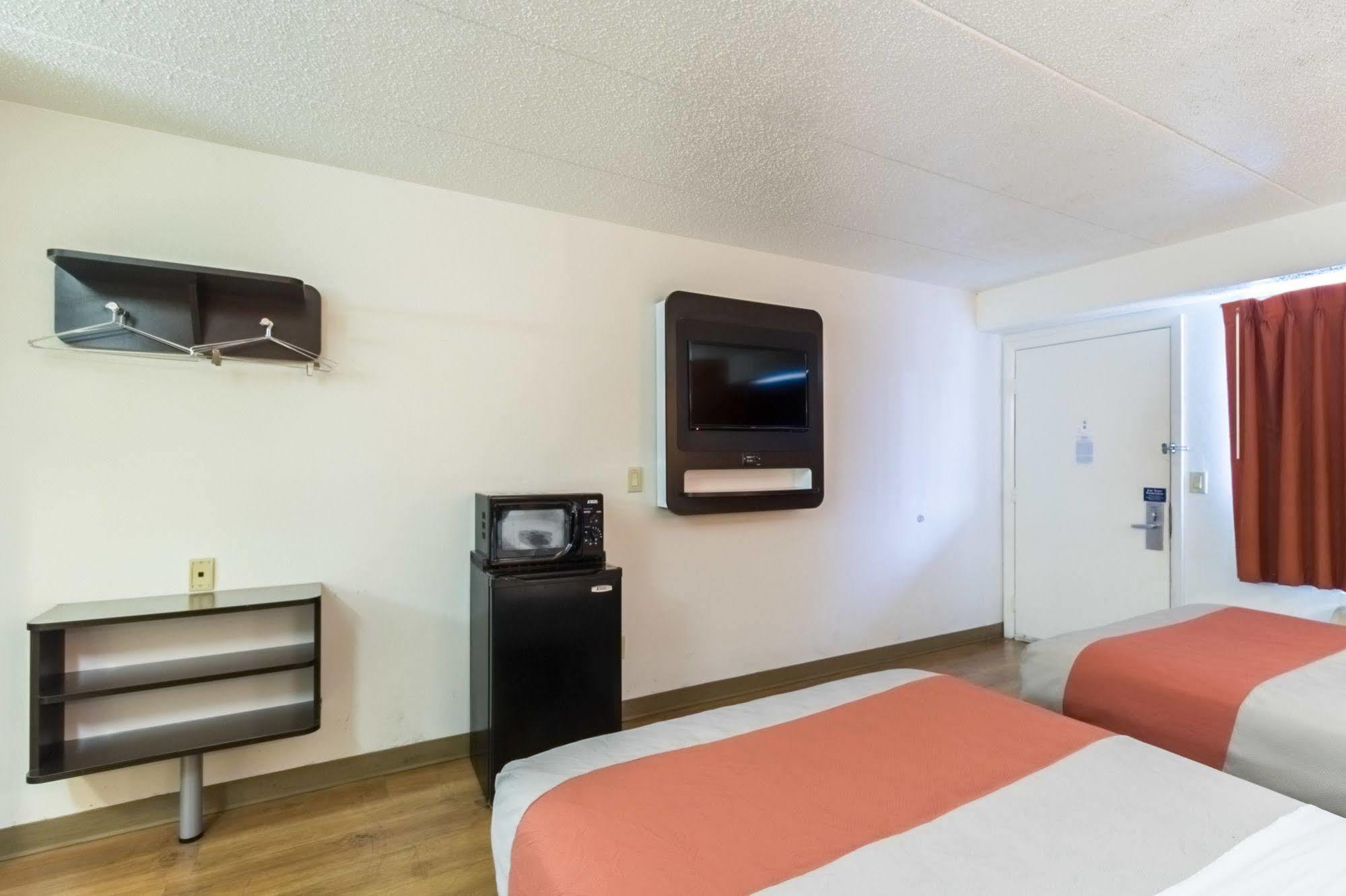 Motel 6-Crawfordsville, In エクステリア 写真